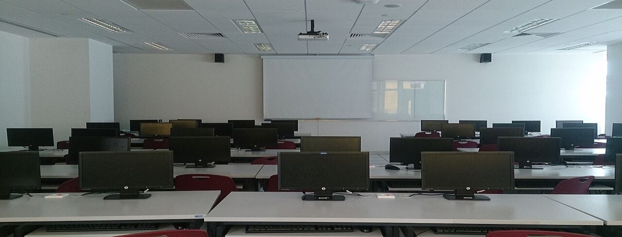 Bilgisayar laboratuvarı — PTE Academic