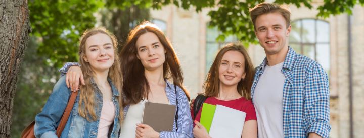 ISE Dil Okulları İrlanda 2026: Fiyatlar ve Çalışma İzni