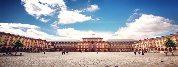 Universität Mannheim