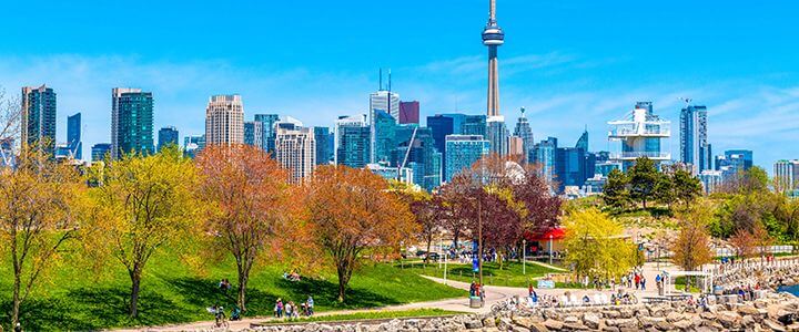 Toronto şehir manzarası — OSSD diploması